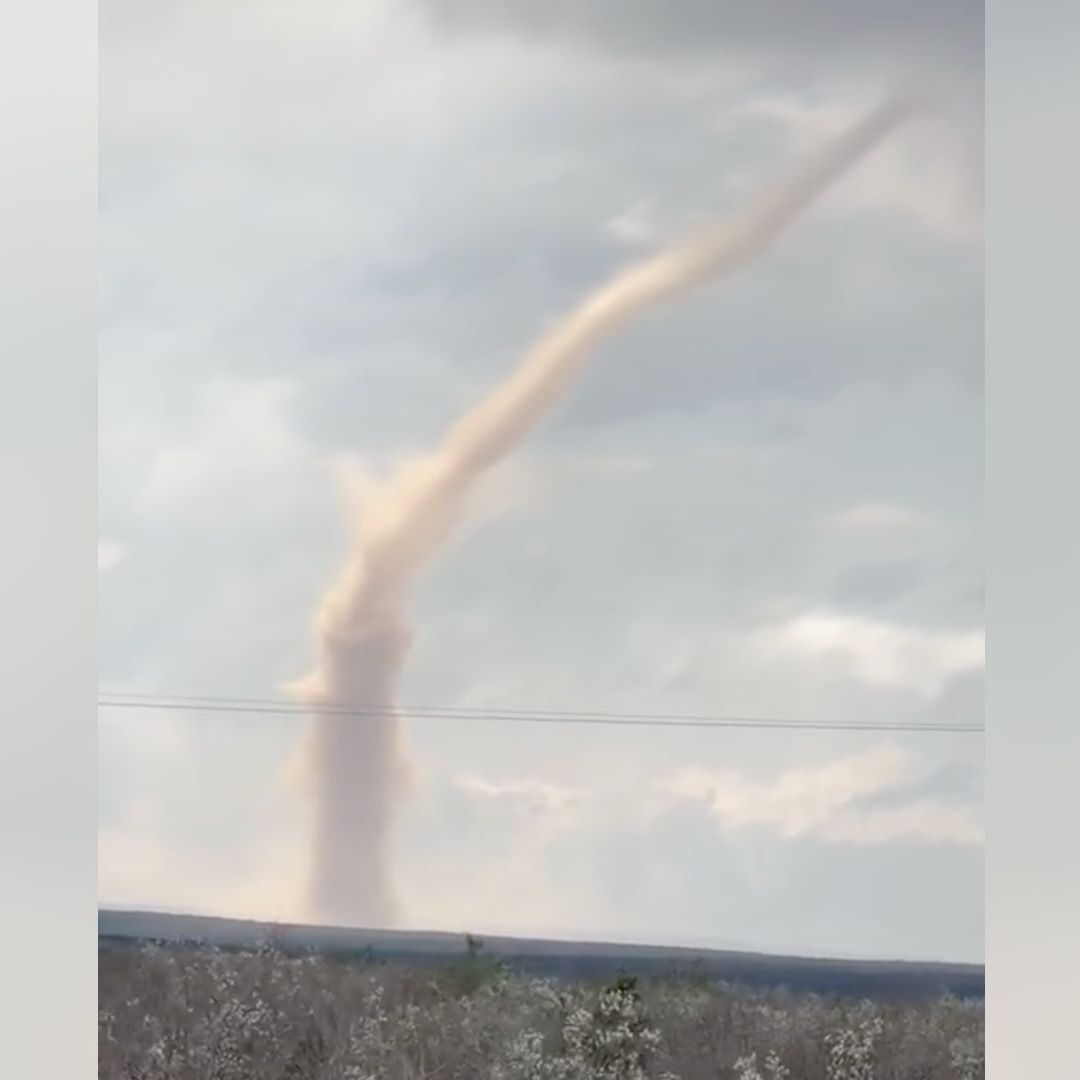 Tornado Sorprende a Habitantes de Zaragoza en Coahuila